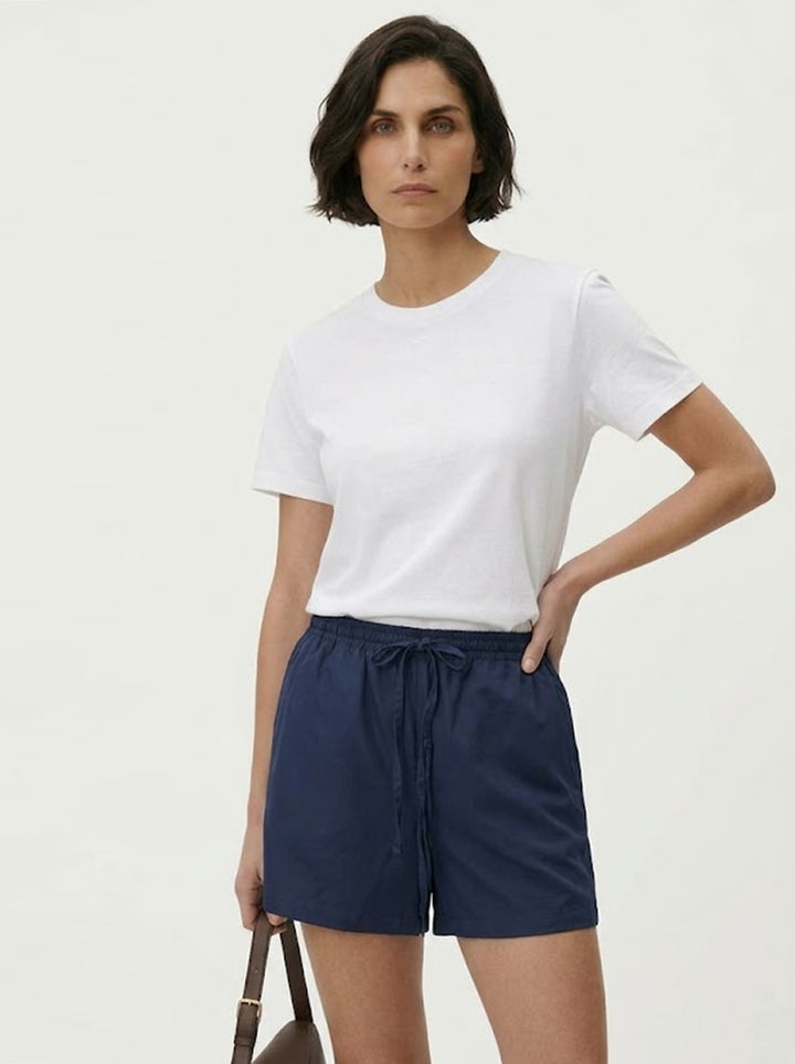 Nicoletta Short